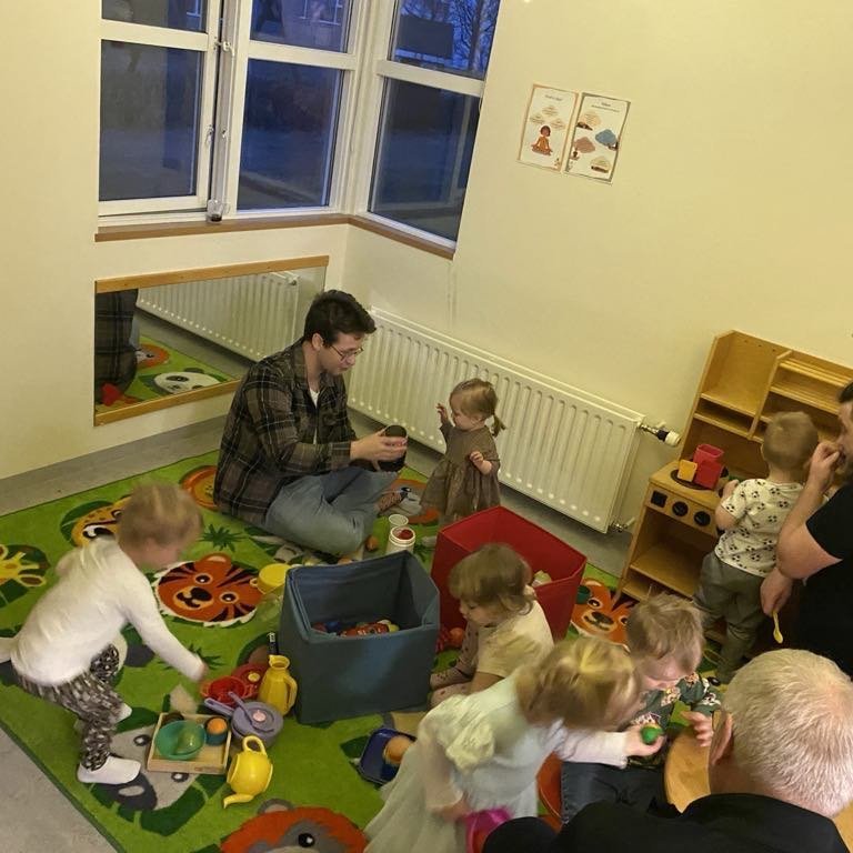 77ed1479-0208-4695-9e03-de9be5731f4e