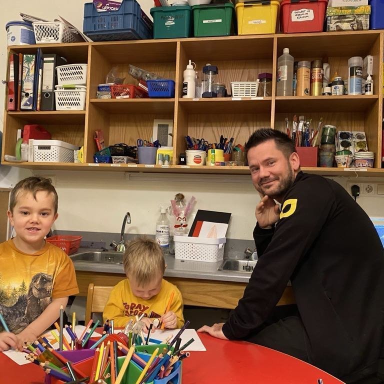 e1e989bb-3d3a-479a-9540-77c5206e3c75