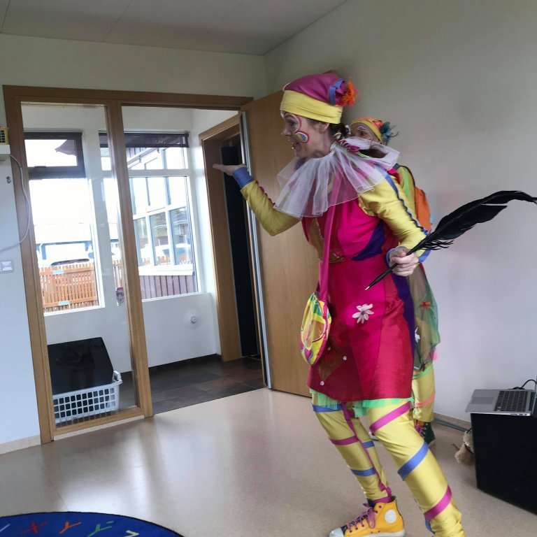 59913710_351625872369393_3867272640188121088_n-1