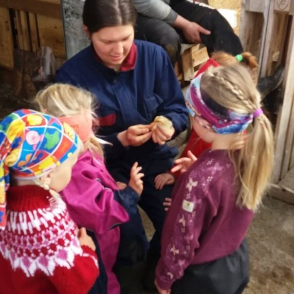 60622349_302115677344342_8574498376458960896_n