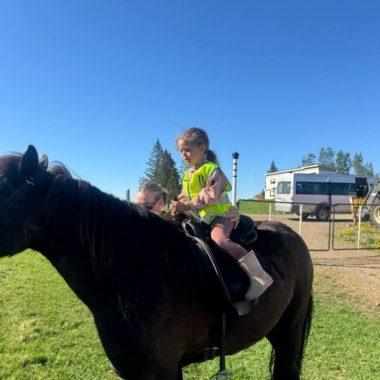 464dbf13-6407-4903-a6e8-80f68b652b04