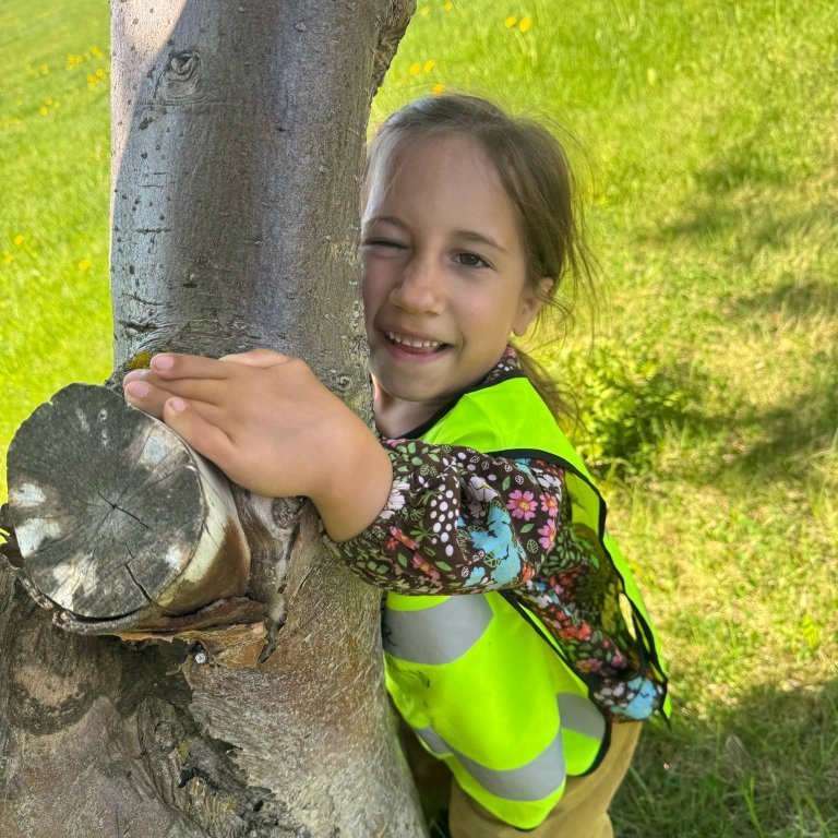 7de93454-04cc-48f5-9258-c7c395652ff5