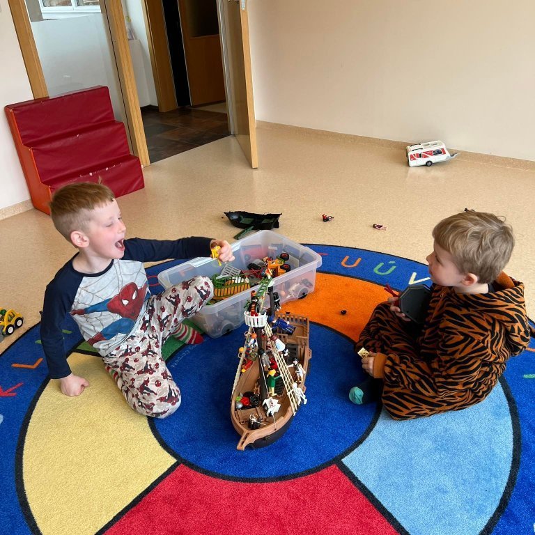 283608716_323423629940837_8214345789270553163_n