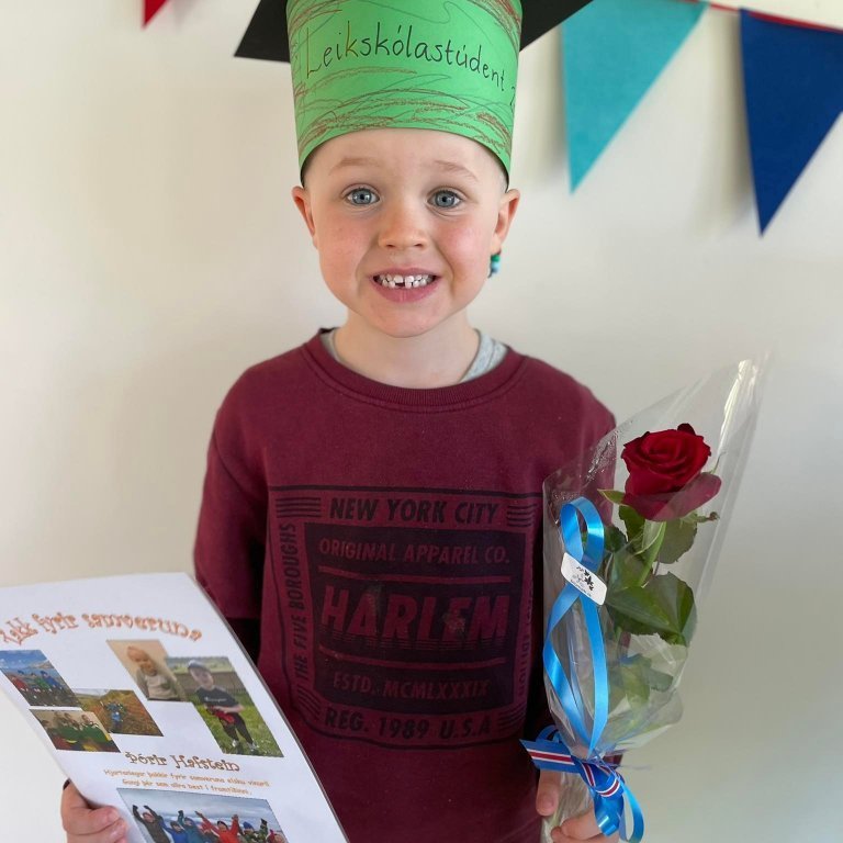 283703595_768618367463185_6186551353102497574_n