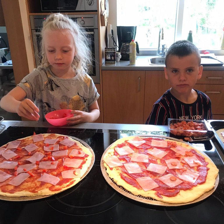 203642309_4044716165605469_1941936876356877558_n