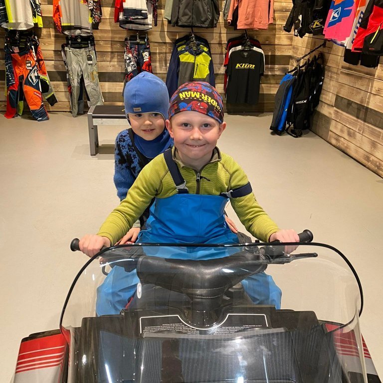 280109055_3594785640645663_8003581459425333044_n