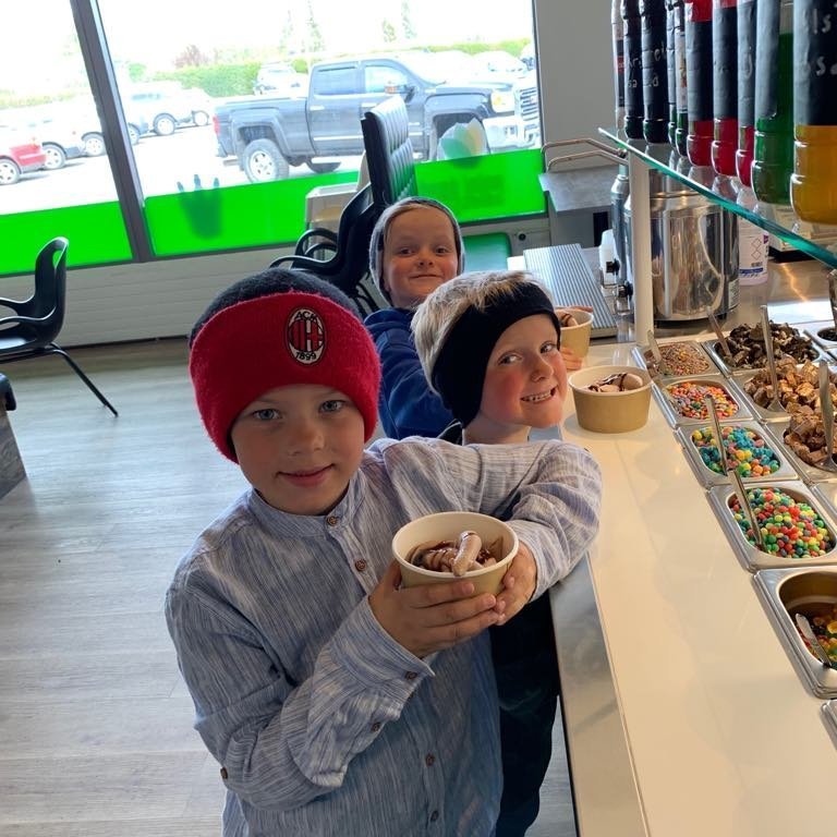 59924576_678283209295413_970099315345195008_n