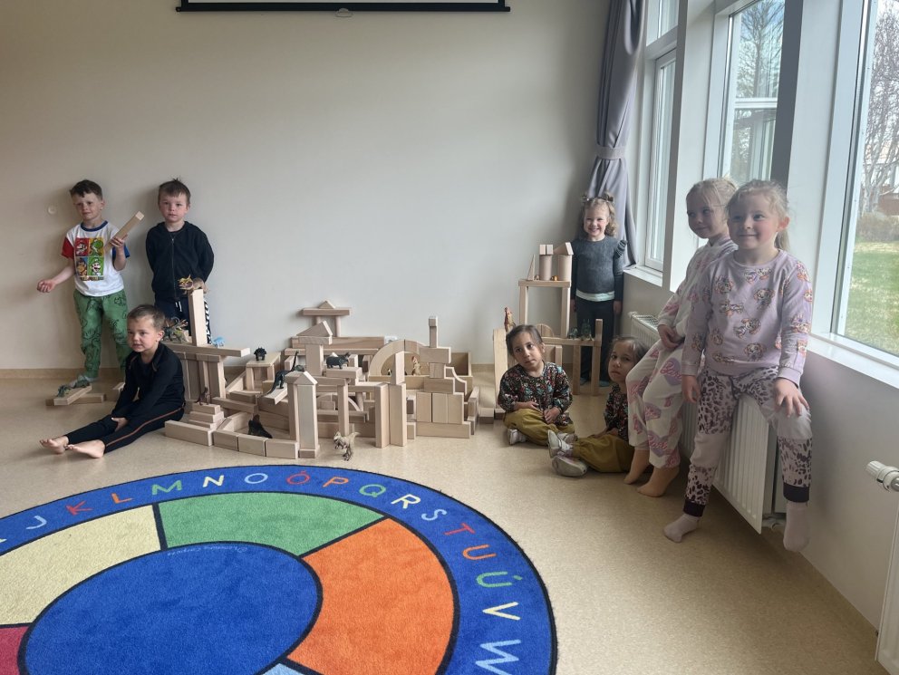 Gjöf frá Sænes ehf