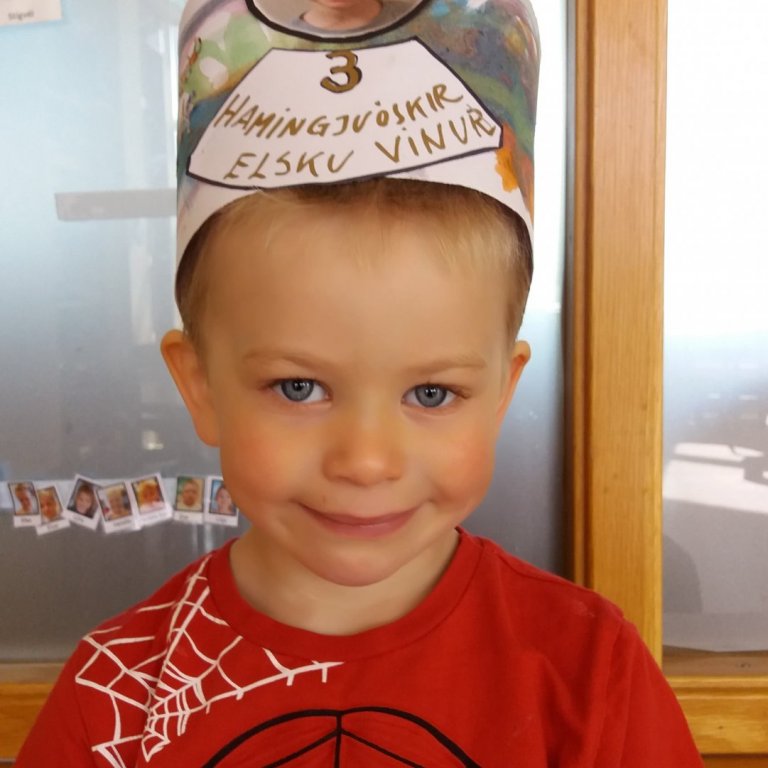 Afmælisbörn dagsins