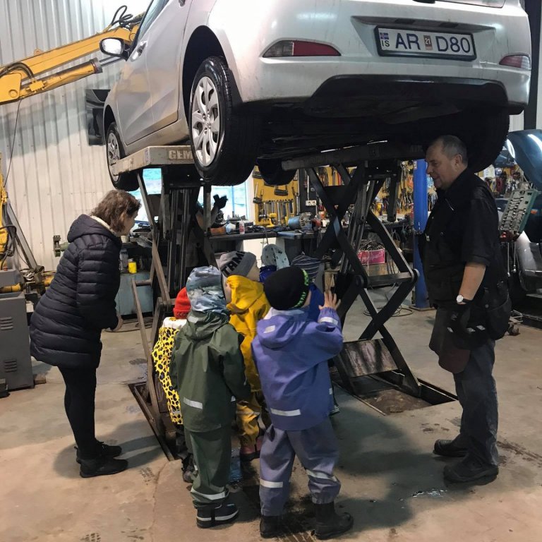 Heimsókn í Réttrholt