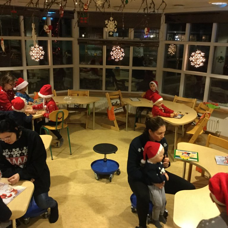 Jólapeysu/húfudagur